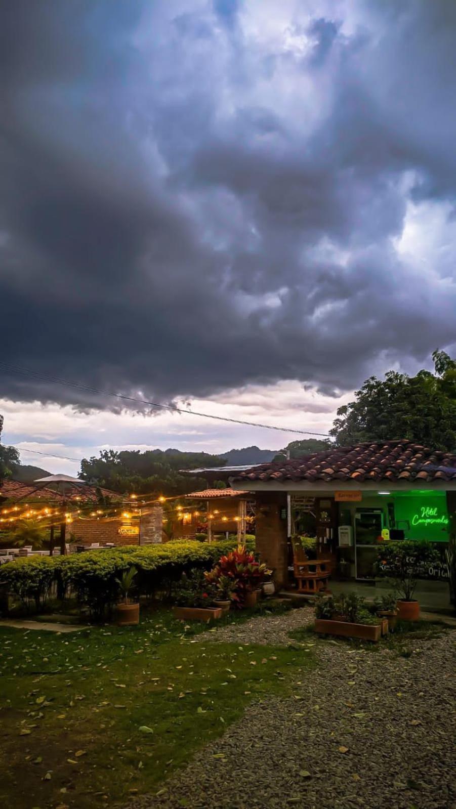 Hotel Campestre Campos Verdes Roldanillo Exteriér fotografie